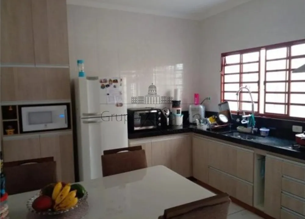 Foto 4 de Casa Sobrado em Parque Interlagos, São José dos Campos - imagem 4
