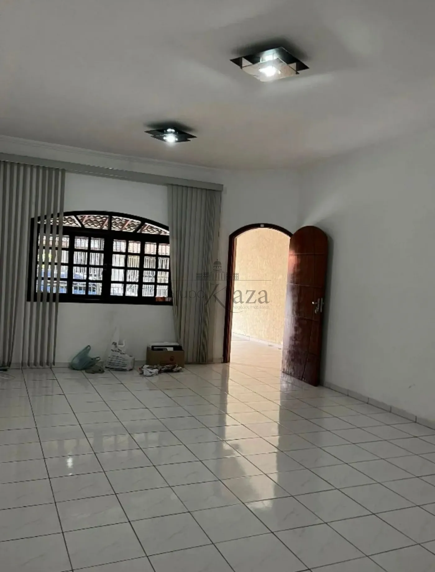 Foto 1 de Casa Sobrado em Bosque dos Ipês, São José dos Campos - imagem 1 Foto 1 de Casa Sobrado em Bosque dos Ipês, São José dos Campos - imagem 1