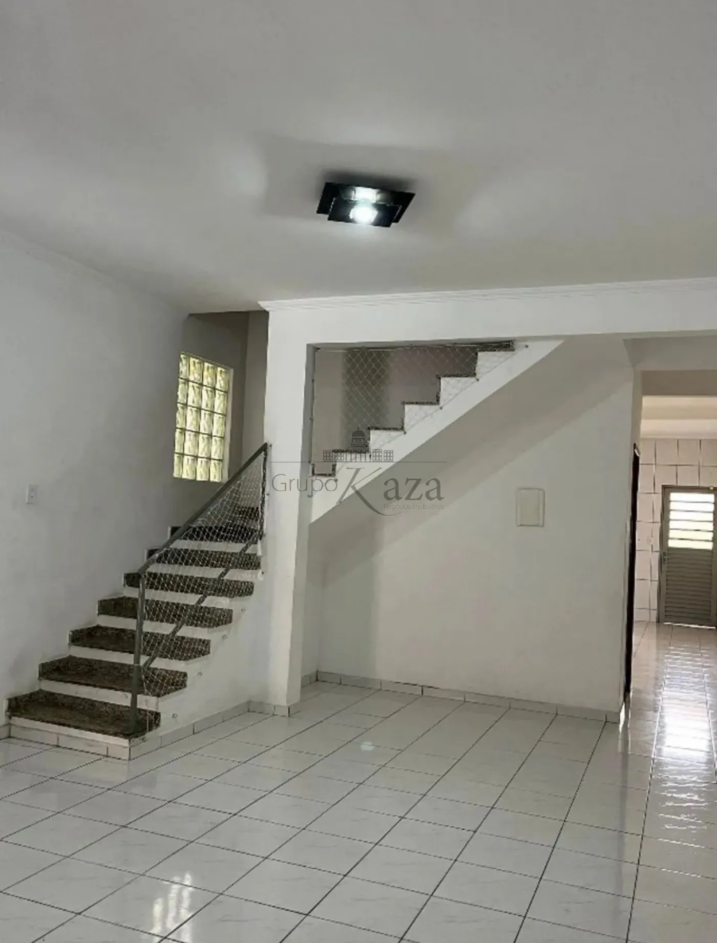 Foto 2 de Casa Sobrado em Bosque dos Ipês, São José dos Campos - imagem 2 Foto 2 de Casa Sobrado em Bosque dos Ipês, São José dos Campos - imagem 2