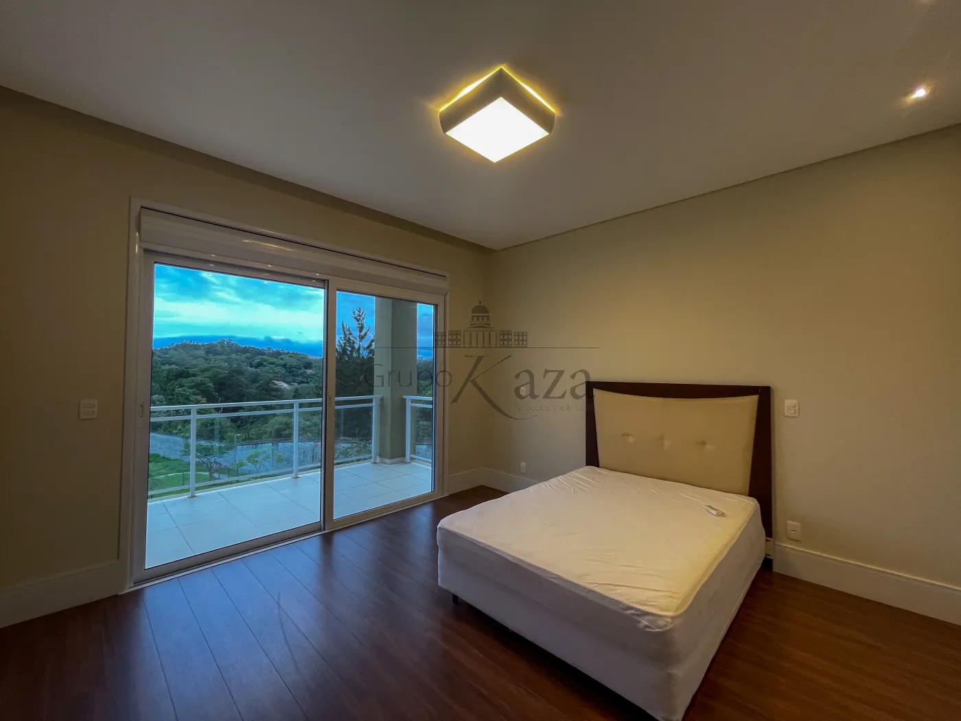 Foto 41 de Casa Condomínio em Jardim Torrão de Ouro, São José dos Campos - imagem 41