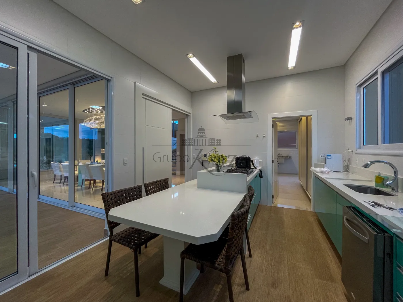 Foto 18 de Casa Condomínio em Jardim Torrão de Ouro, São José dos Campos - imagem 18
