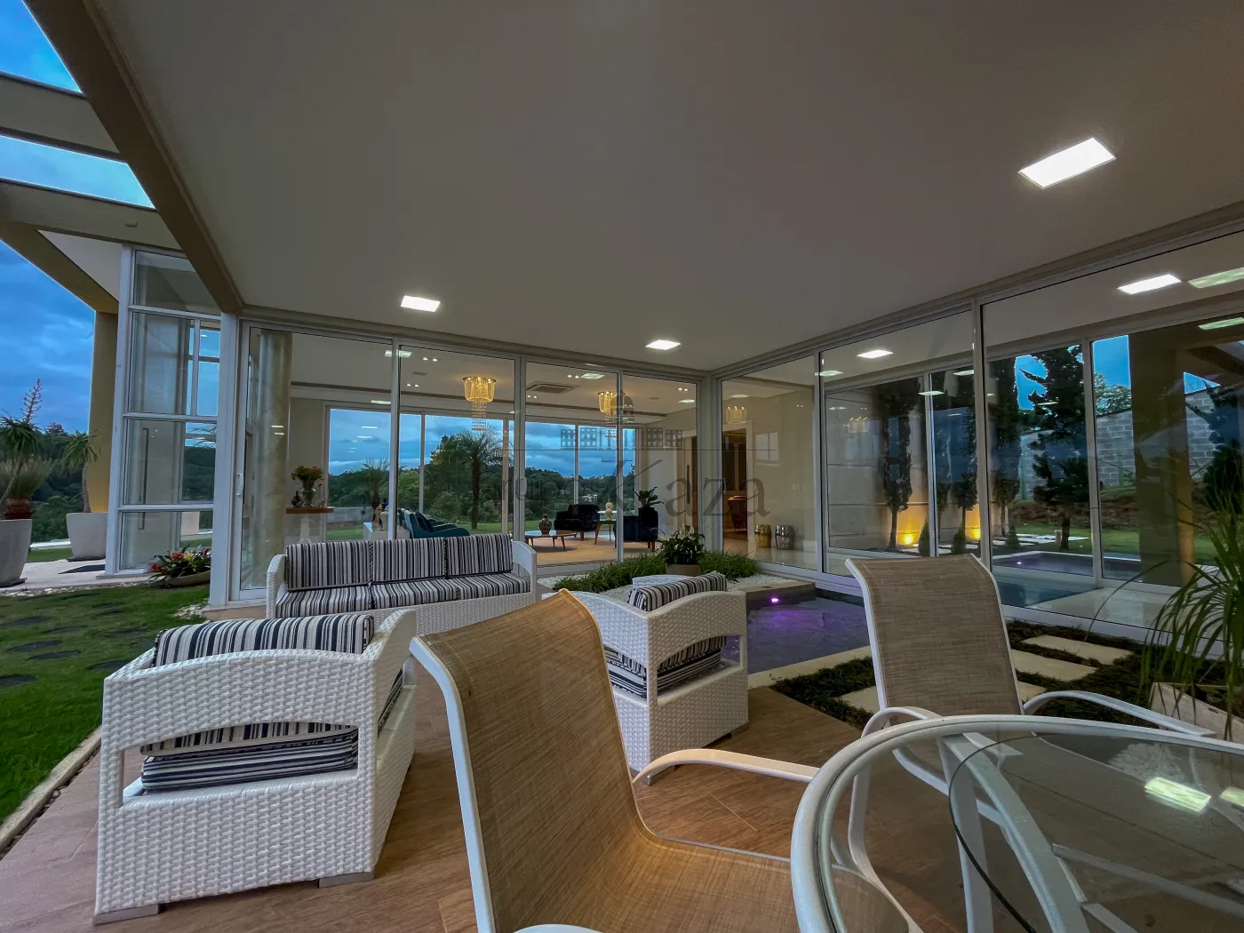 Foto 10 de Casa Condomínio em Jardim Torrão de Ouro, São José dos Campos - imagem 10