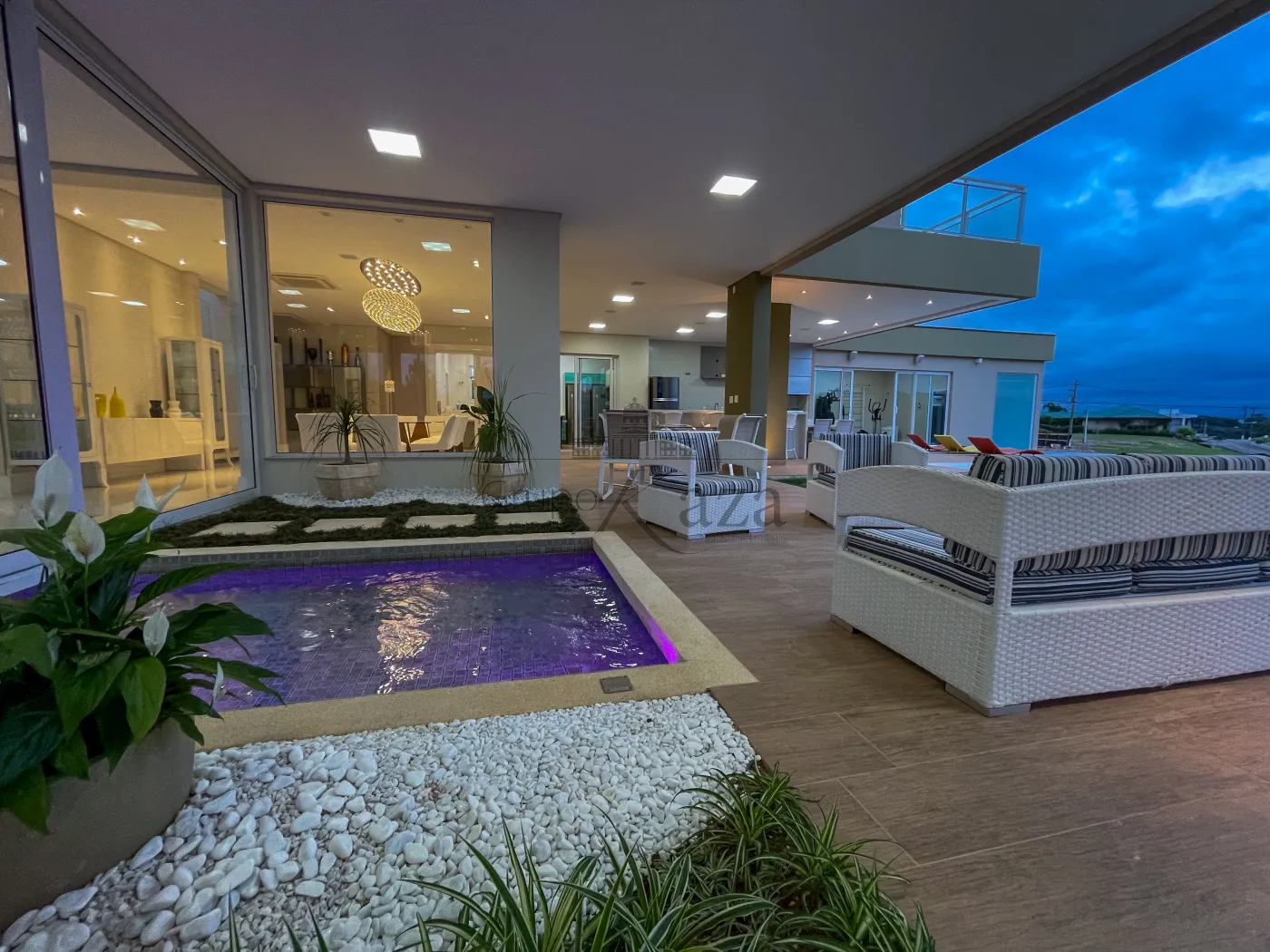 Foto 2 de Casa Condomínio em Jardim Torrão de Ouro, São José dos Campos - imagem 2