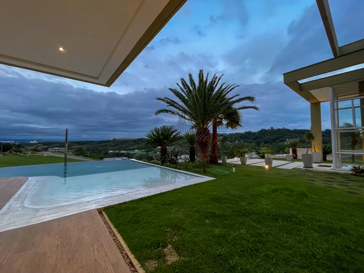 Foto 5 de Casa Condomínio em Jardim Torrão de Ouro, São José dos Campos - imagem 5