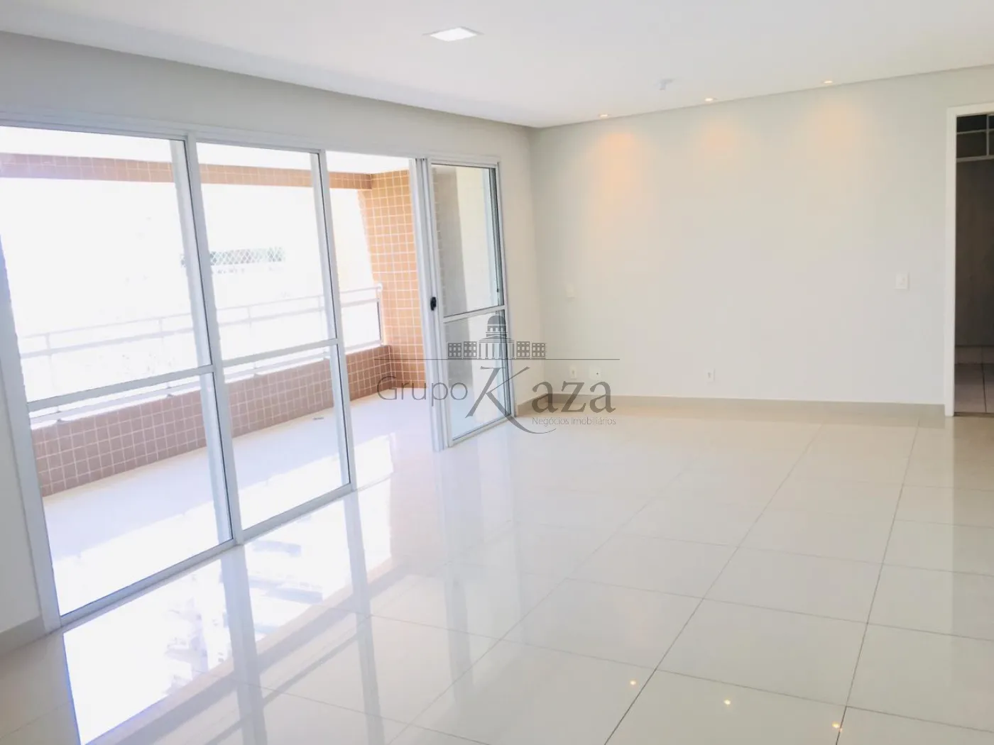 Foto 1 de Apartamento Padrão em Vila Ema, São José dos Campos - imagem 1