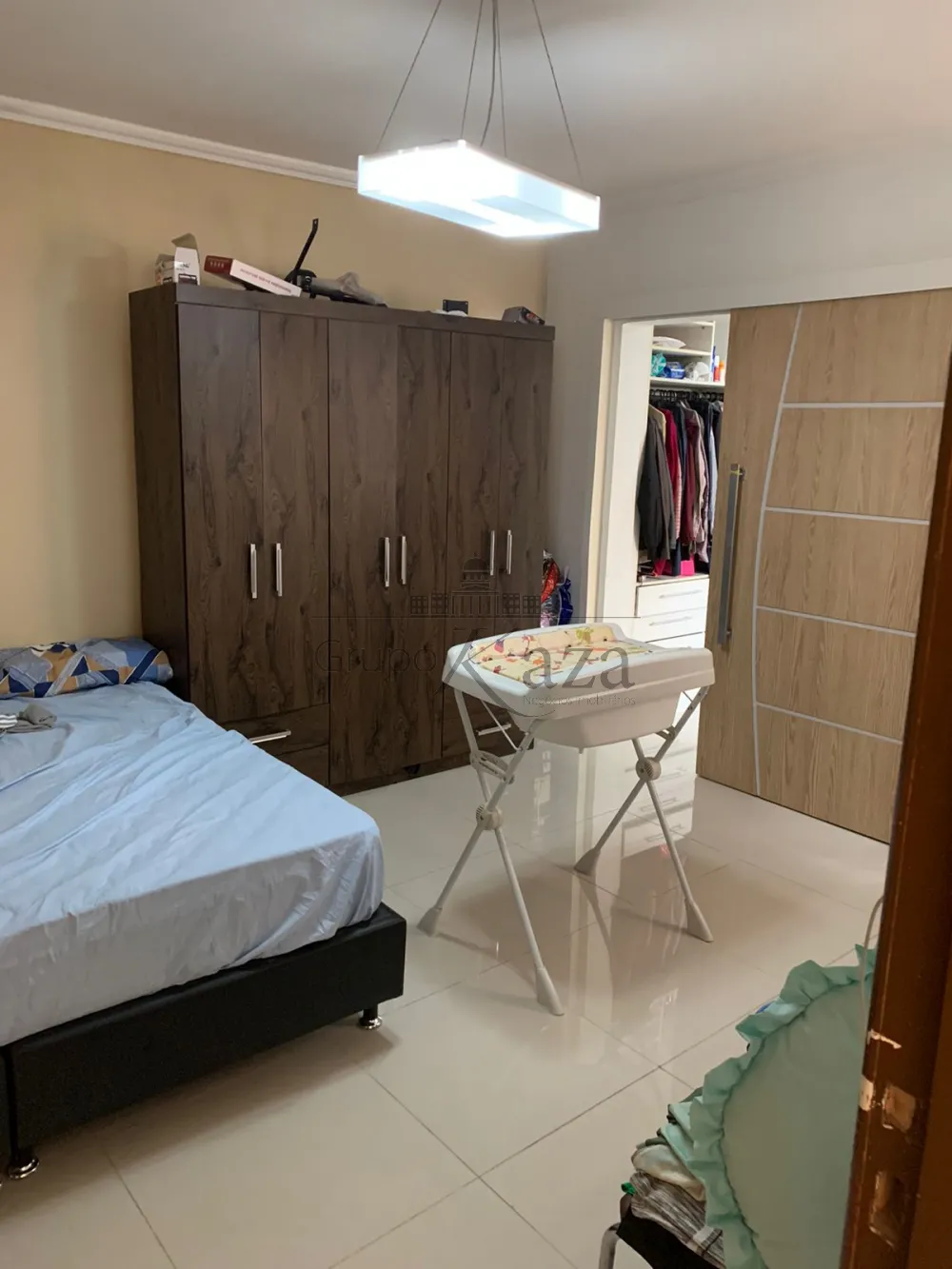 Foto 9 de Casa Padrão em Jardim das Paineiras II, São José dos Campos - imagem 9