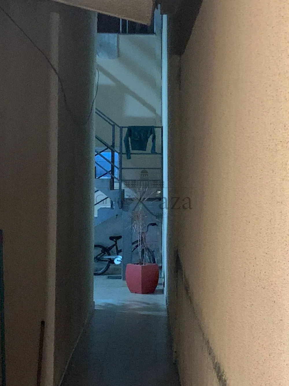 Foto 16 de Casa Padrão em Jardim das Paineiras II, São José dos Campos - imagem 16