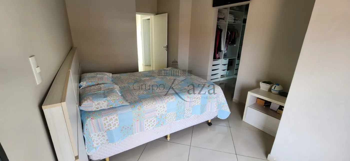 Foto 6 de Casa Sobrado em Jardim Altos de Santana II, Jacareí - imagem 6