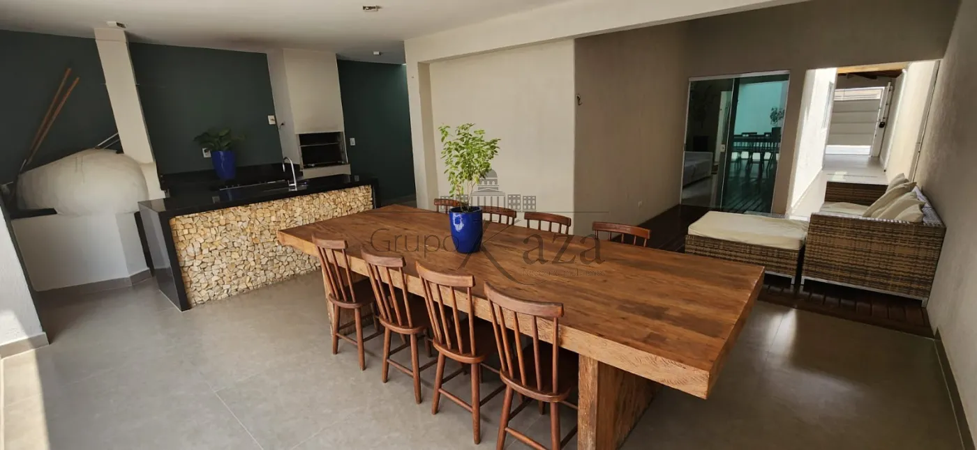 Foto 3 de Casa Sobrado em Jardim Altos de Santana II, Jacareí - imagem 3