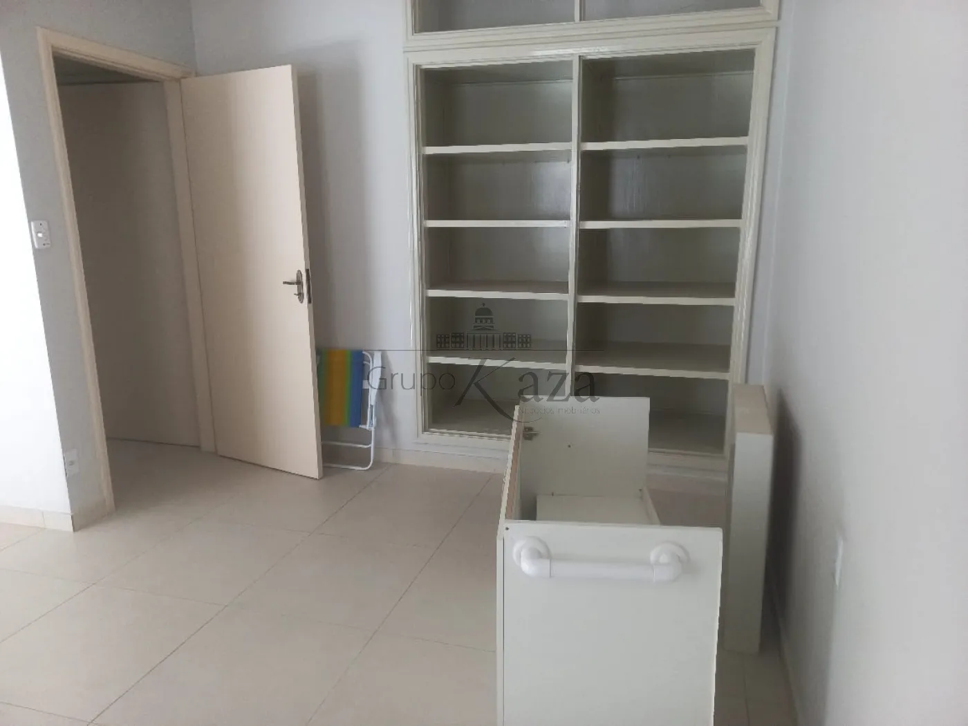 Foto 14 de Comercial Casa em Vila Adyana, São José dos Campos - imagem 14