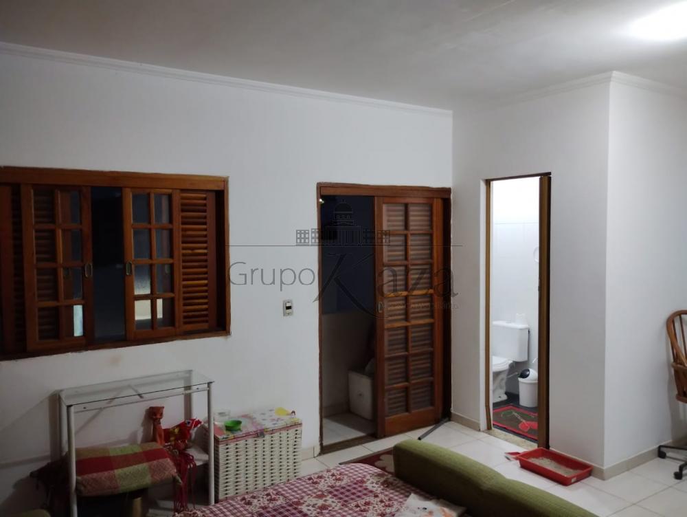 Foto 2 de Casa Padrão em Jardim Santa Inês II, São José dos Campos - imagem 2