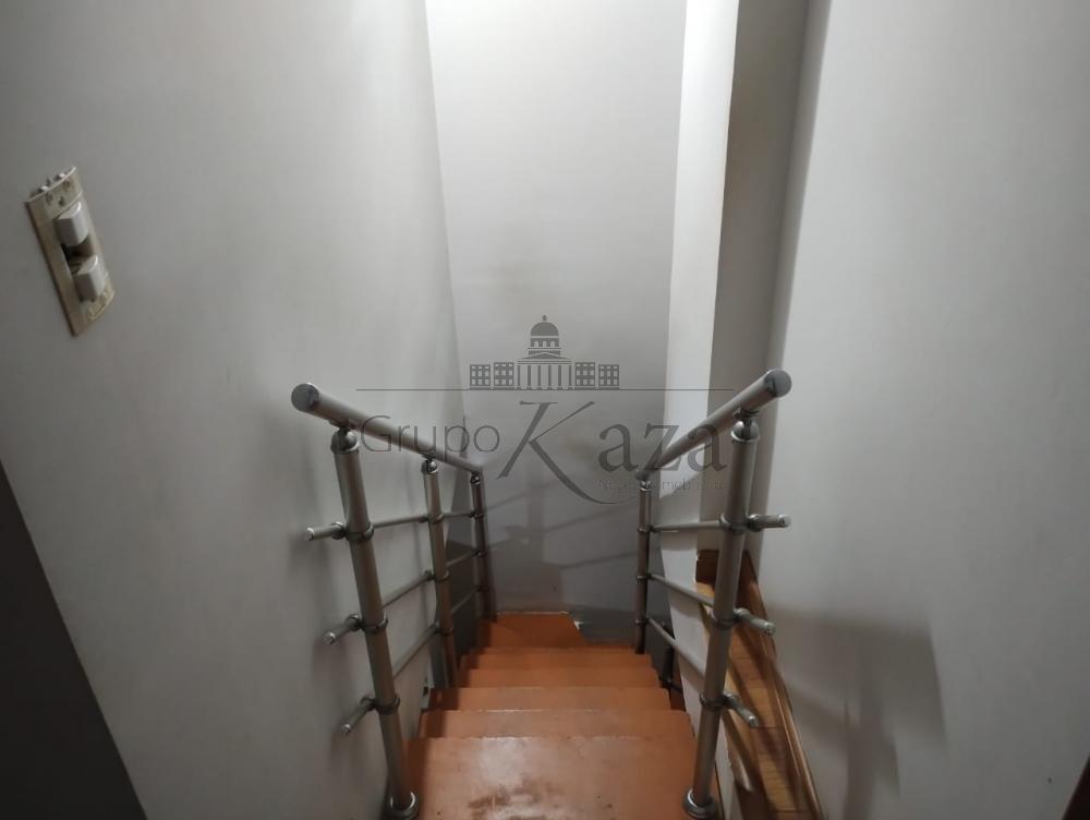 Foto 13 de Casa Padrão em Jardim Santa Inês II, São José dos Campos - imagem 13