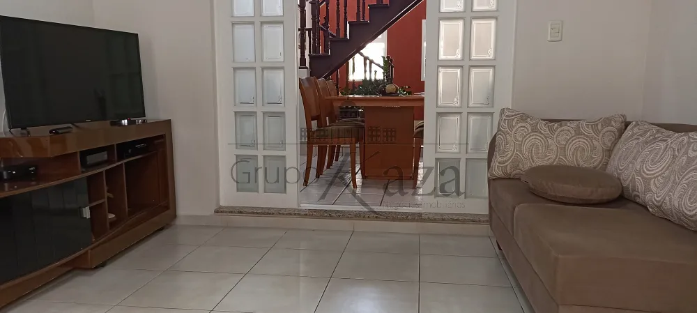 Foto 2 de Casa Condomínio em Vila Zezé, Jacareí - imagem 2