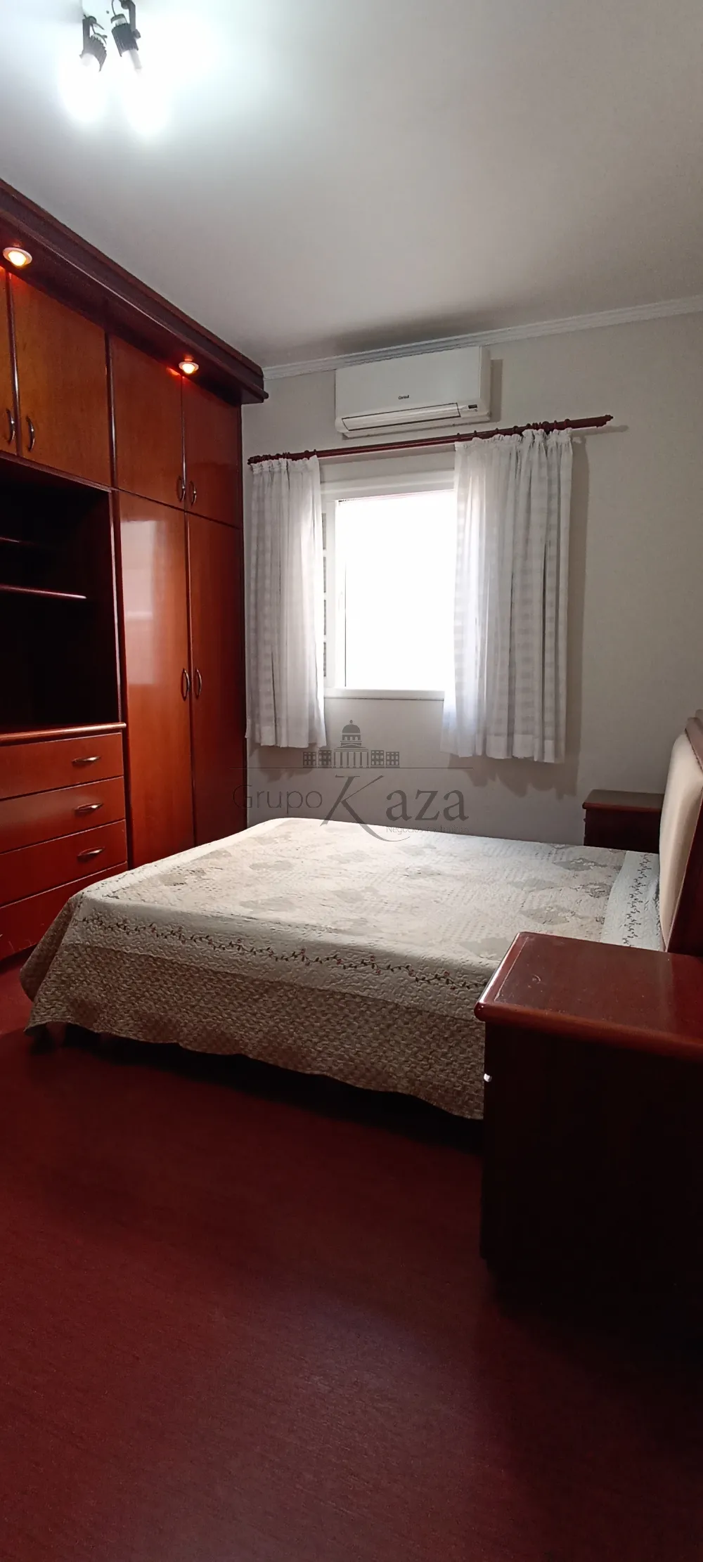 Foto 16 de Casa Condomínio em Vila Zezé, Jacareí - imagem 16
