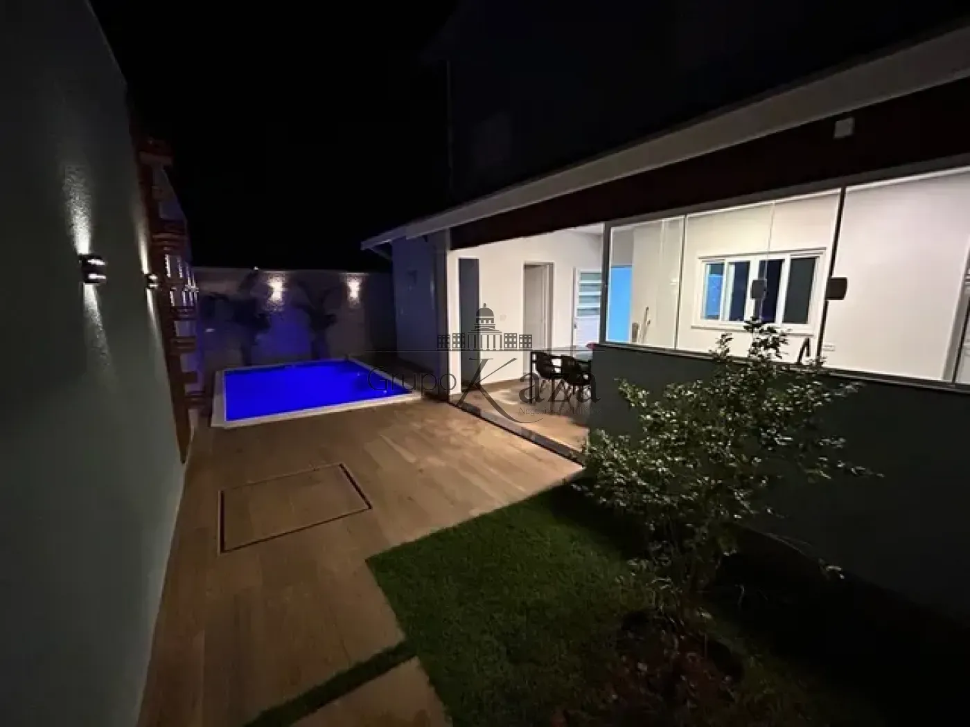 Foto 11 de Casa Condomínio em Jardim Jacinto, Jacareí - imagem 11