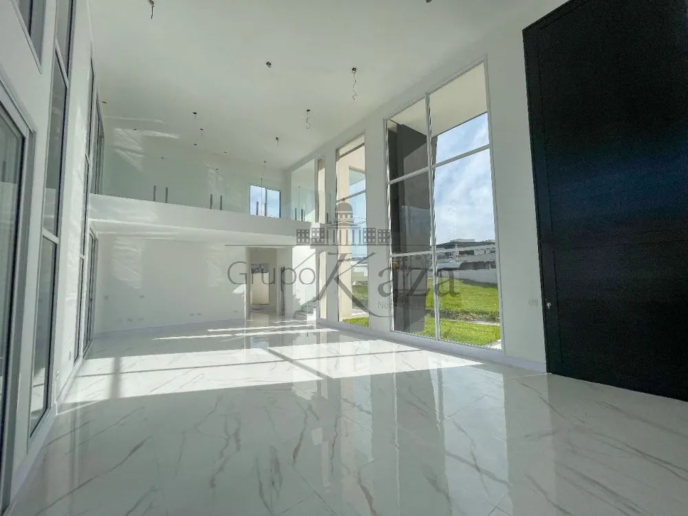 Foto 3 de Casa Condomínio em Condomínio Residencial Mont Blanc, São José dos Campos - imagem 3