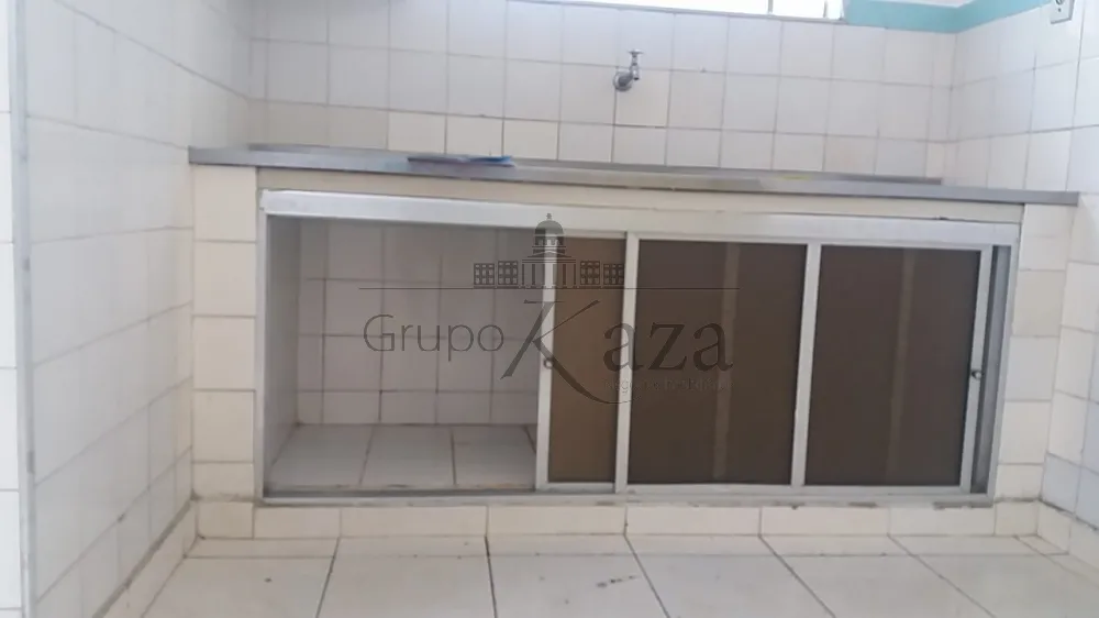 Foto 6 de Casa Térrea em Jardim da Granja, São José dos Campos - imagem 6