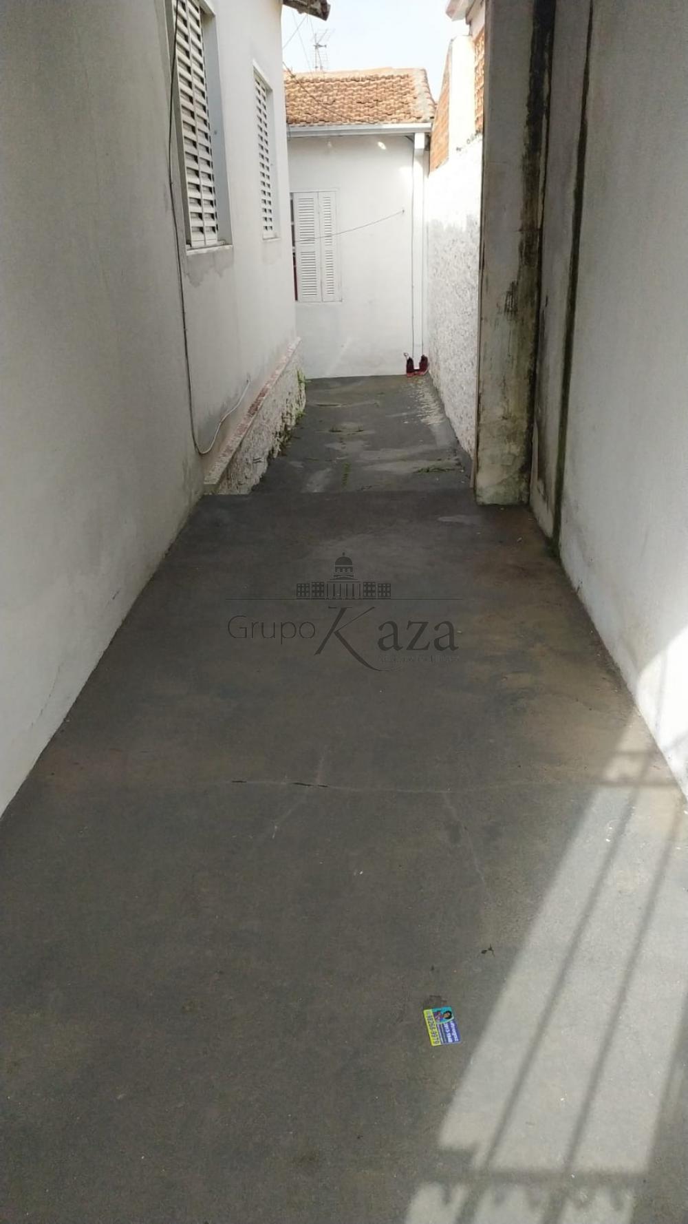 Foto 18 de Casa Padrão em Santana, São José dos Campos - imagem 18
