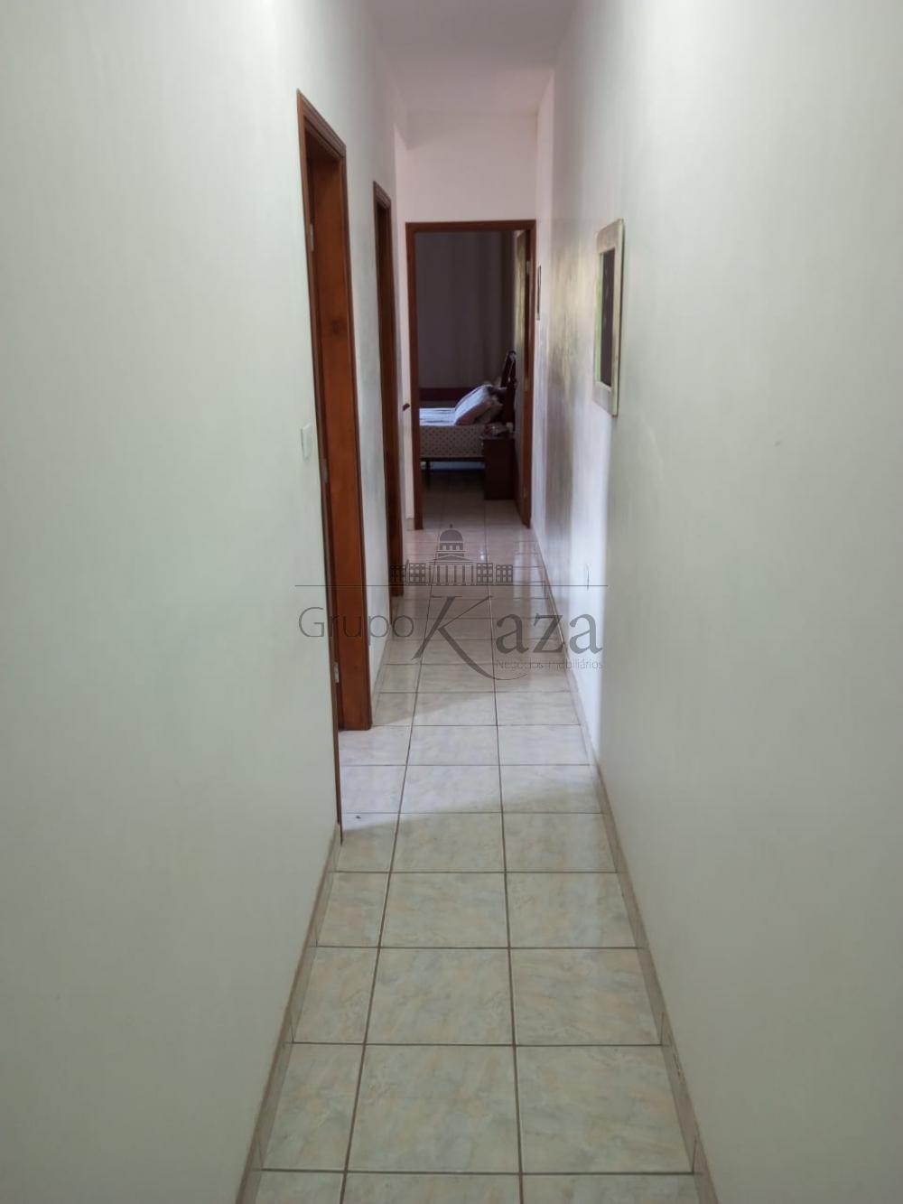 Foto 5 de Casa Sobrado em Jardim Altos de Santana, São José dos Campos - imagem 5