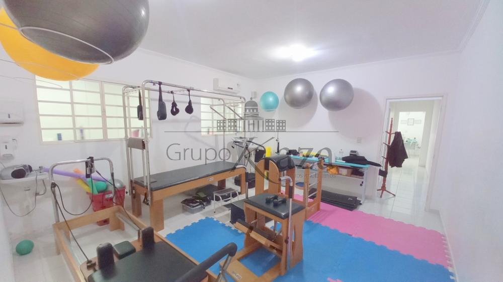 Foto 4 de Comercial Casa em Jardim Veneza, São José dos Campos - imagem 4