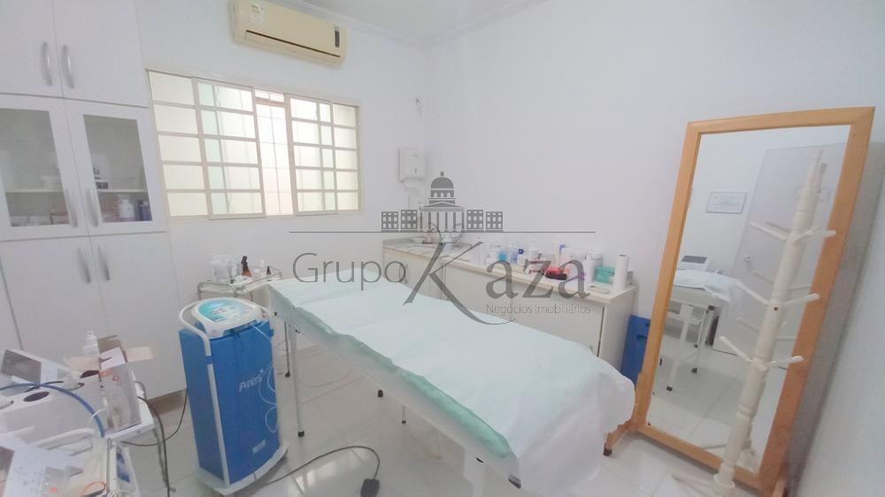 Foto 8 de Comercial Casa em Jardim Veneza, São José dos Campos - imagem 8