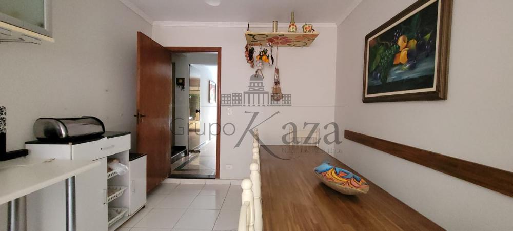 Foto 13 de Casa Condomínio em Jardim das Colinas, São José dos Campos - imagem 13