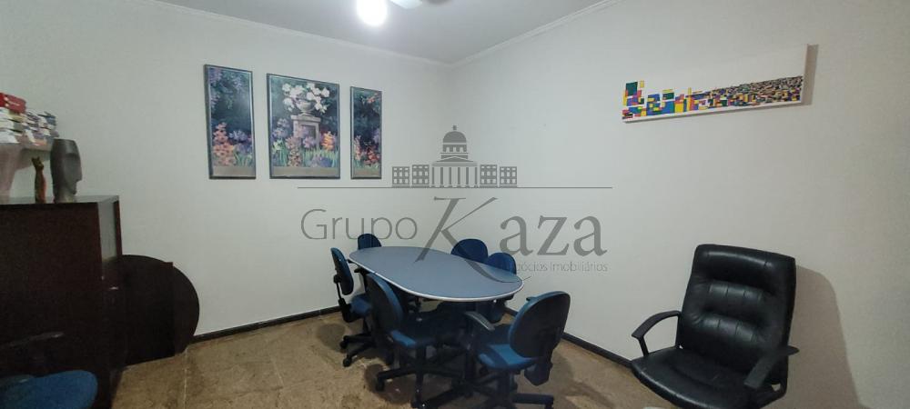 Foto 16 de Casa Condomínio em Jardim das Colinas, São José dos Campos - imagem 16