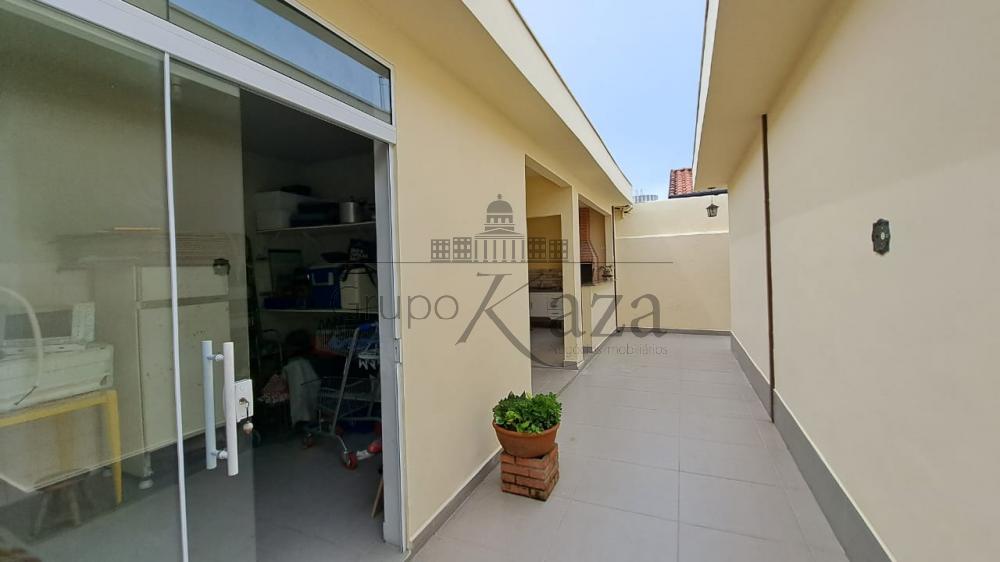 Foto 16 de Casa Térrea em Jardim Santa Maria, Jacareí - imagem 16