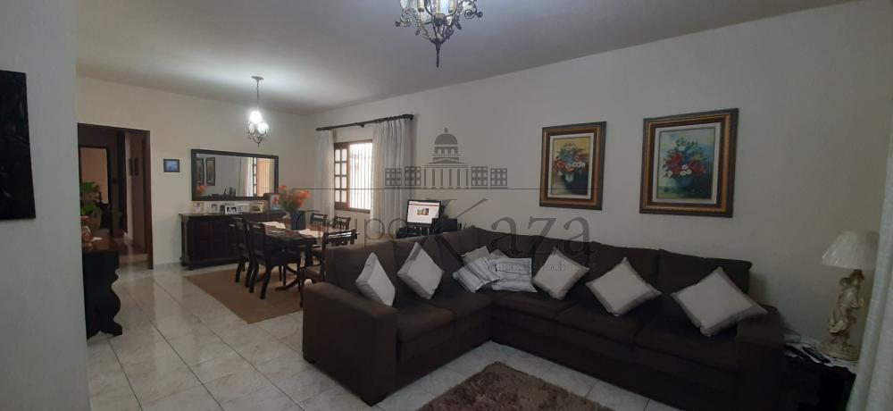 Foto 1 de Casa Térrea em Jardim Santa Maria, Jacareí - imagem 1