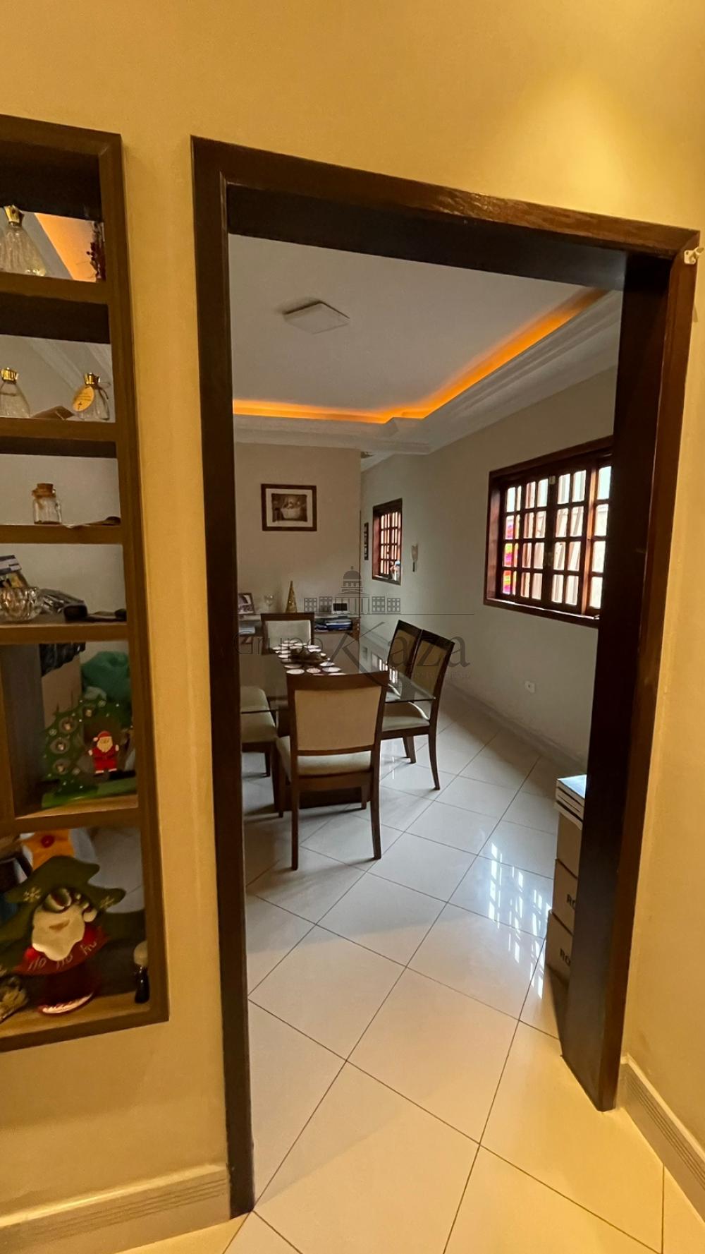Foto 3 de Casa Sobrado em Parque Residencial Flamboyant, São José dos Campos - imagem 3