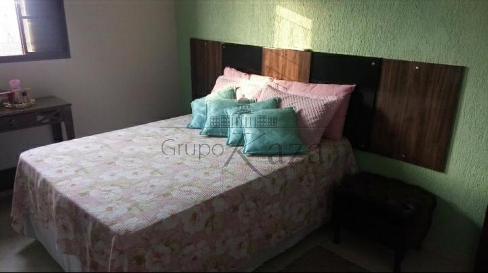 Foto 13 de Casa Sobrado em Jardim Altos de Santana, São José dos Campos - imagem 13