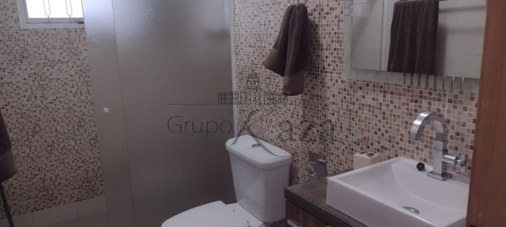Foto 18 de Casa Padrão em Parque Santo Antônio, Jacareí - imagem 18