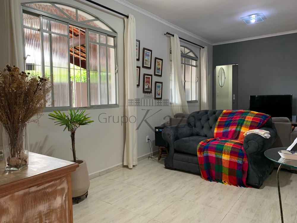 Foto 3 de Casa Padrão em Jardim Oriente, São José dos Campos - imagem 3