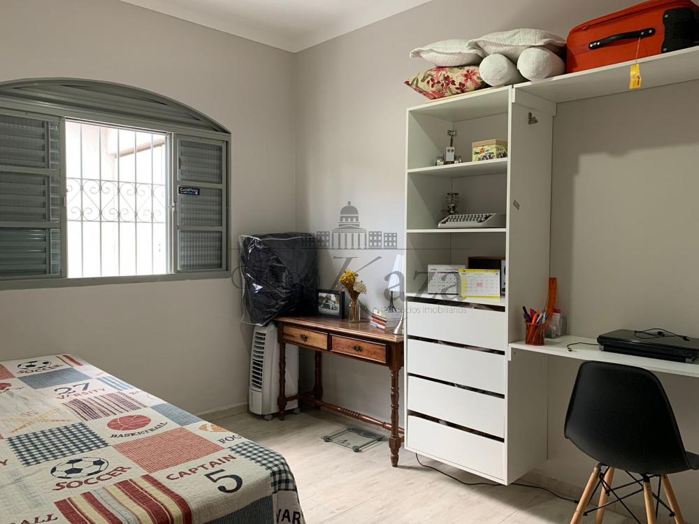 Foto 7 de Casa Padrão em Jardim Oriente, São José dos Campos - imagem 7