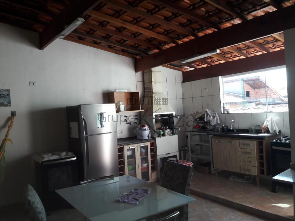 Foto 7 de Casa Padrão em Jardim Portugal, São José dos Campos - imagem 7
