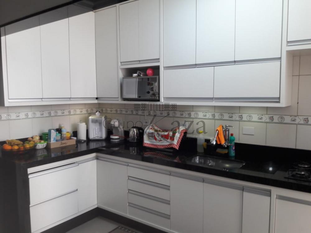 Foto 3 de Casa Padrão em Jardim Portugal, São José dos Campos - imagem 3
