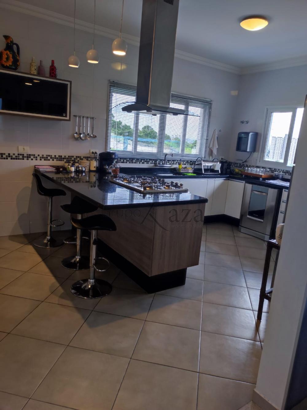 Foto 8 de Casa Condomínio em Vila Zezé, Jacareí - imagem 8