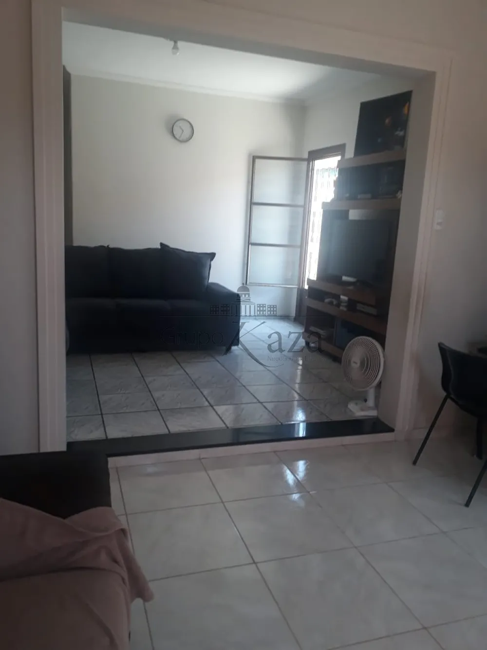 Foto 2 de Casa Padrão em Jardim Colonia, Jacareí - imagem 2