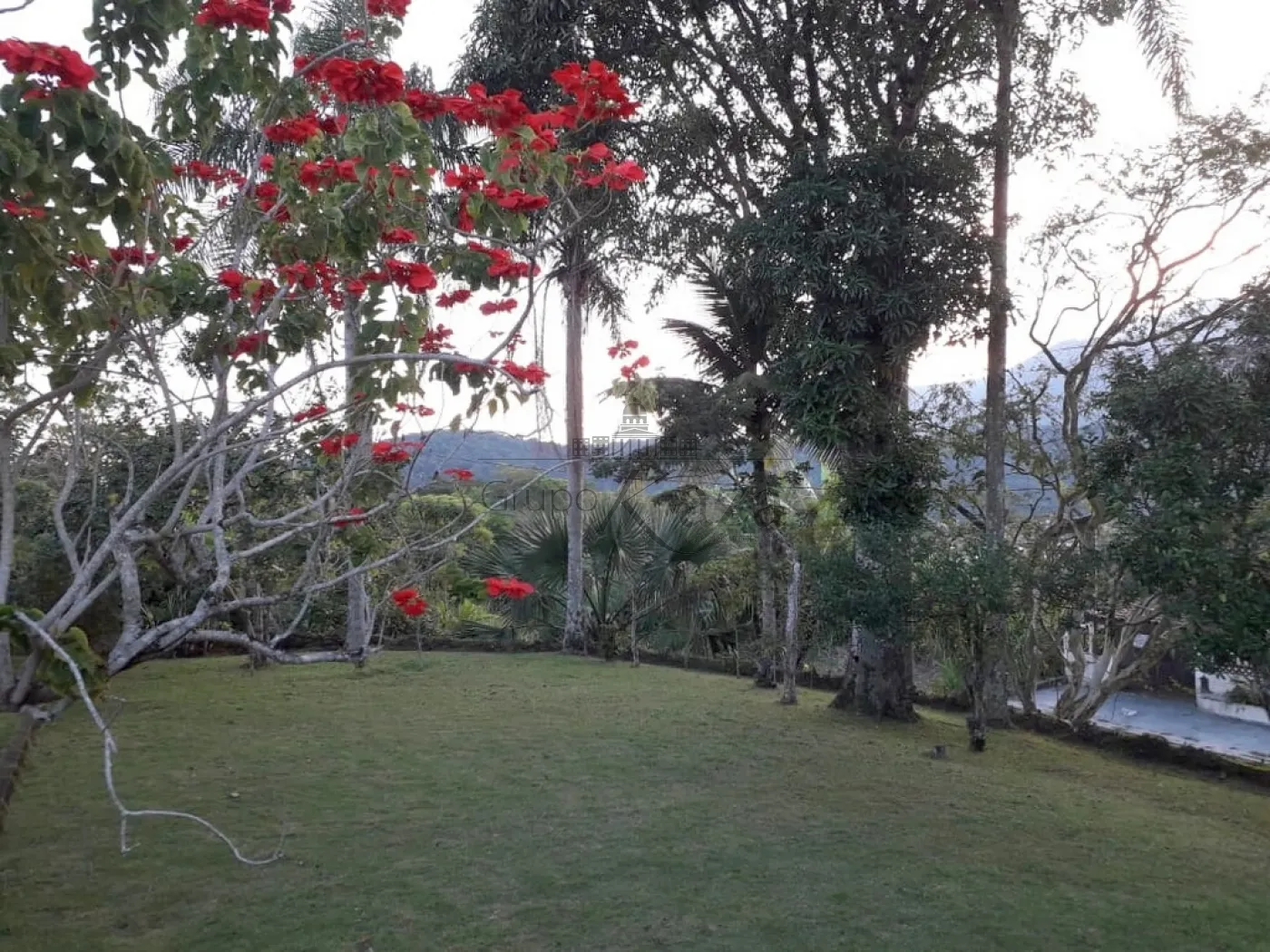 Foto 24 de Casa Padrão em Massaguaçu, Caraguatatuba - imagem 24