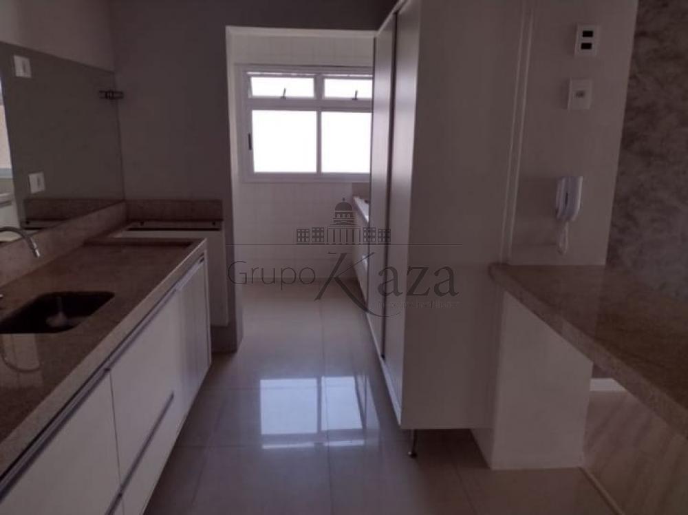 Foto 6 de Apartamento Padrão em Conjunto Residencial Trinta e Um de Março, São José dos Campos - imagem 6