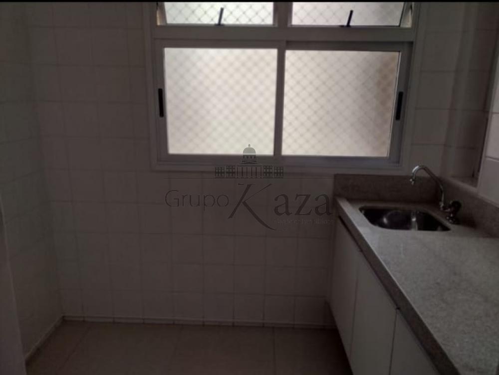 Foto 8 de Apartamento Padrão em Conjunto Residencial Trinta e Um de Março, São José dos Campos - imagem 8
