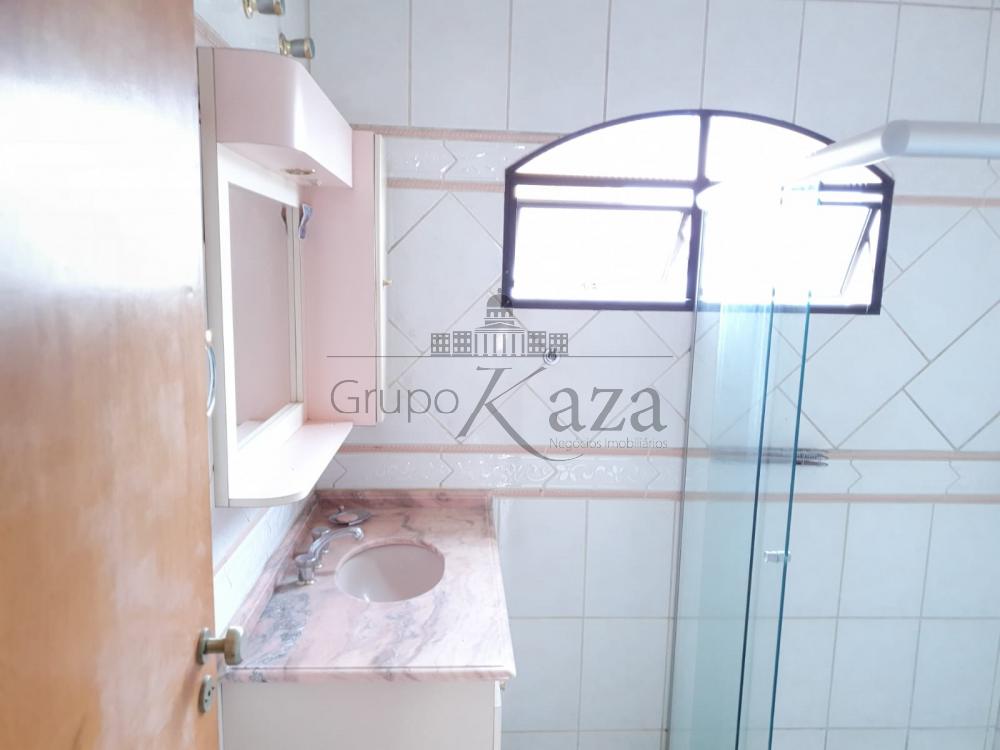 Foto 11 de Casa Sobrado em Vila Tatetuba, São José dos Campos - imagem 11
