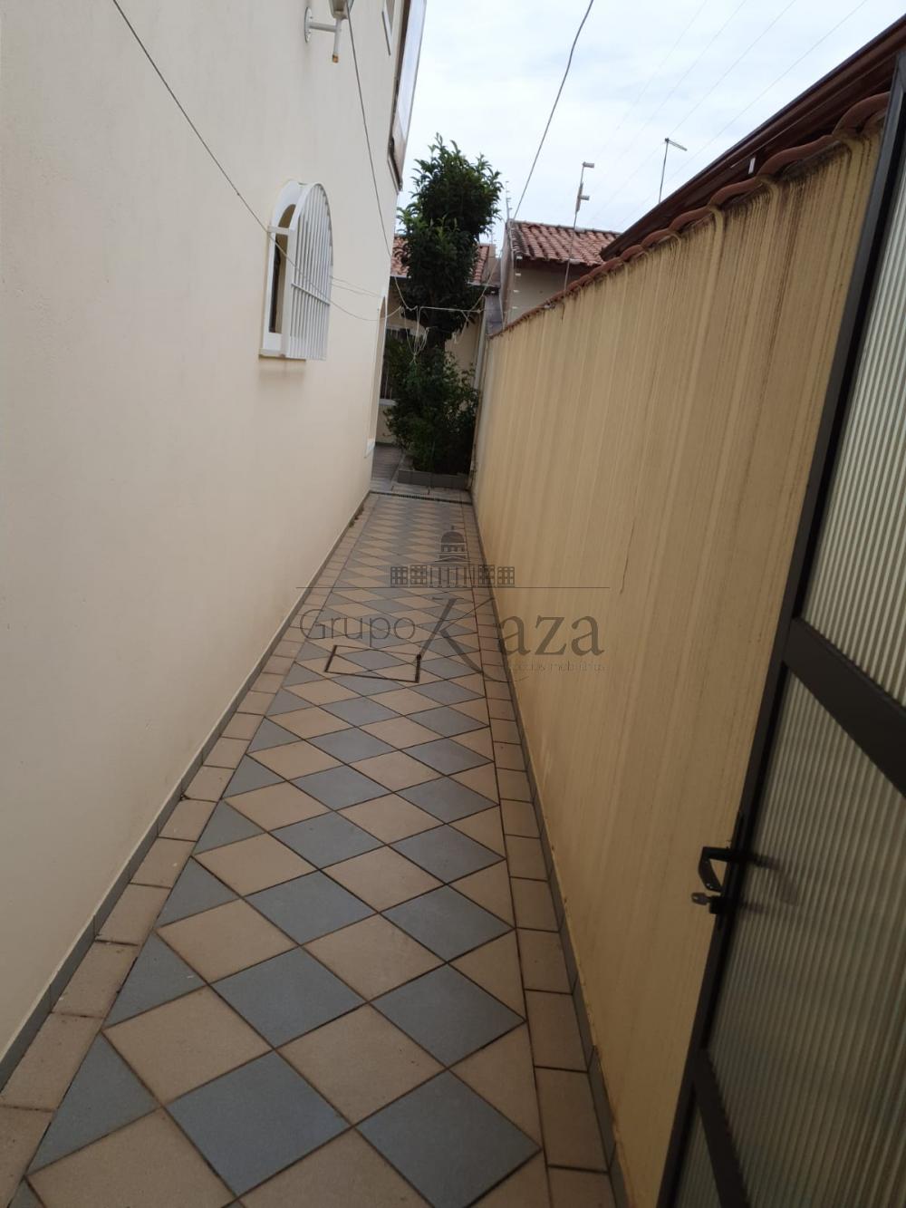 Foto 32 de Casa Sobrado em Vila Tatetuba, São José dos Campos - imagem 32