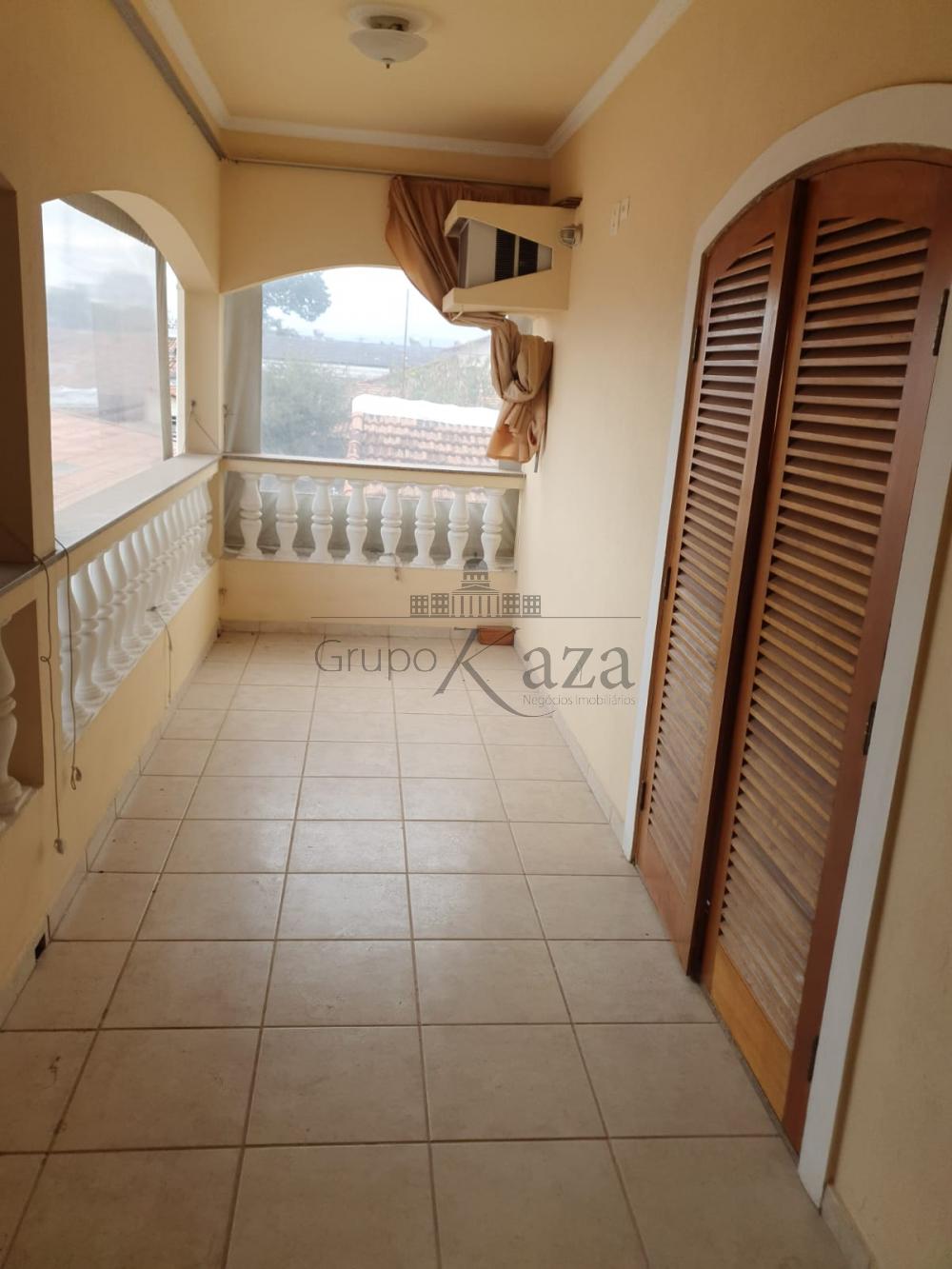 Foto 23 de Casa Sobrado em Vila Tatetuba, São José dos Campos - imagem 23