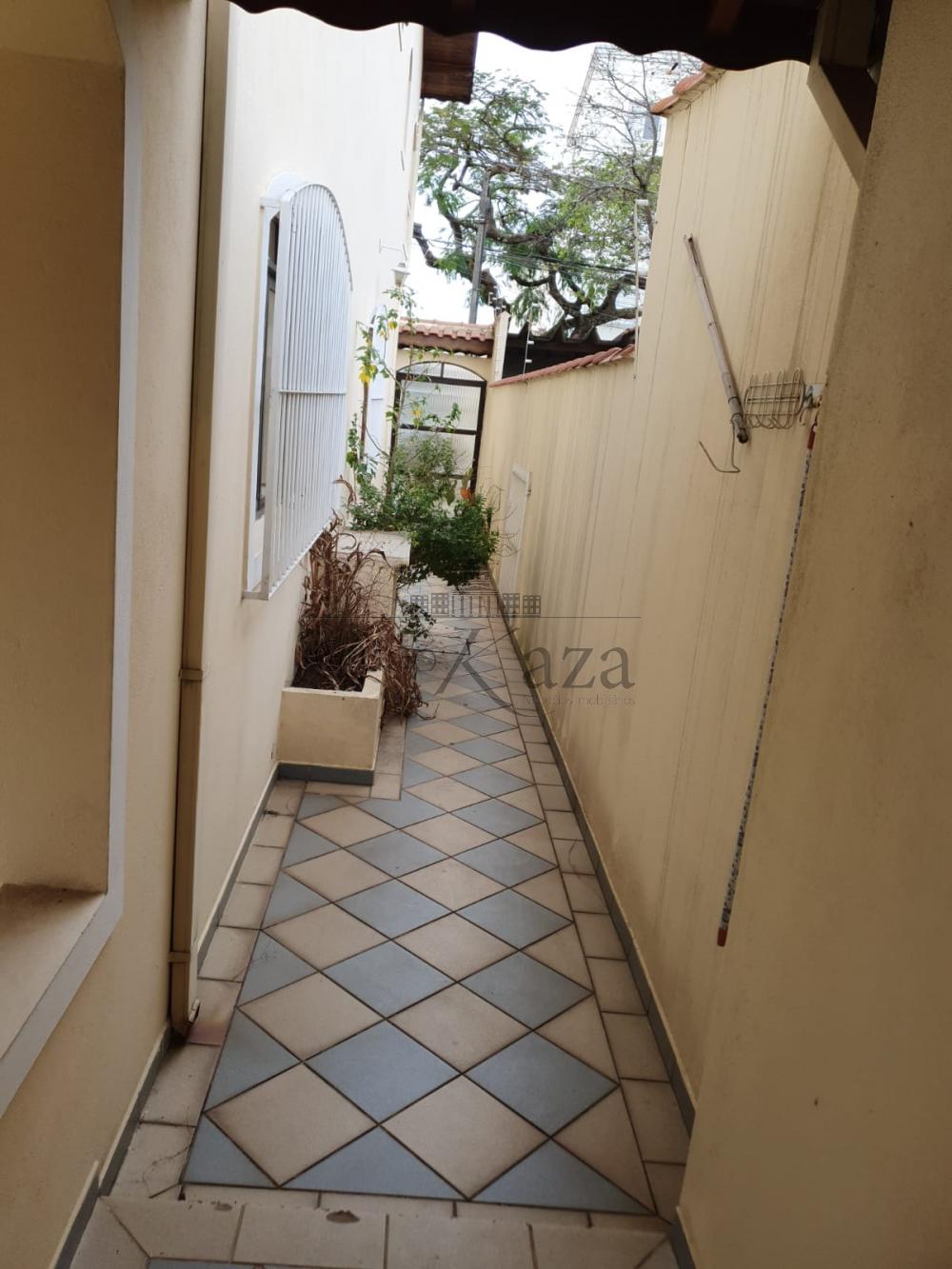 Foto 33 de Casa Sobrado em Vila Tatetuba, São José dos Campos - imagem 33
