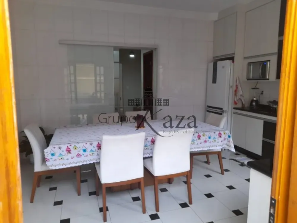 Foto 8 de Casa Sobrado em Jardim Rodolfo, São José dos Campos - imagem 8
