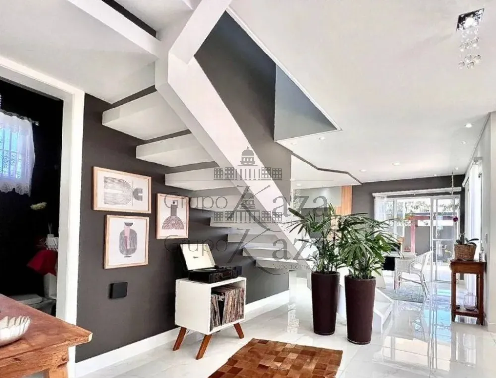 Foto 2 de Casa Condomínio em Parque Residencial Maria Elmira, Caçapava - imagem 2