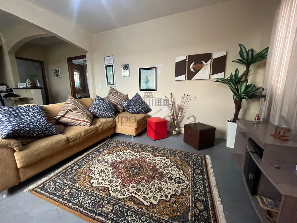 Foto 1 de Casa Comercial  Residencial em Jardim Portugal, São José dos Campos - imagem 1