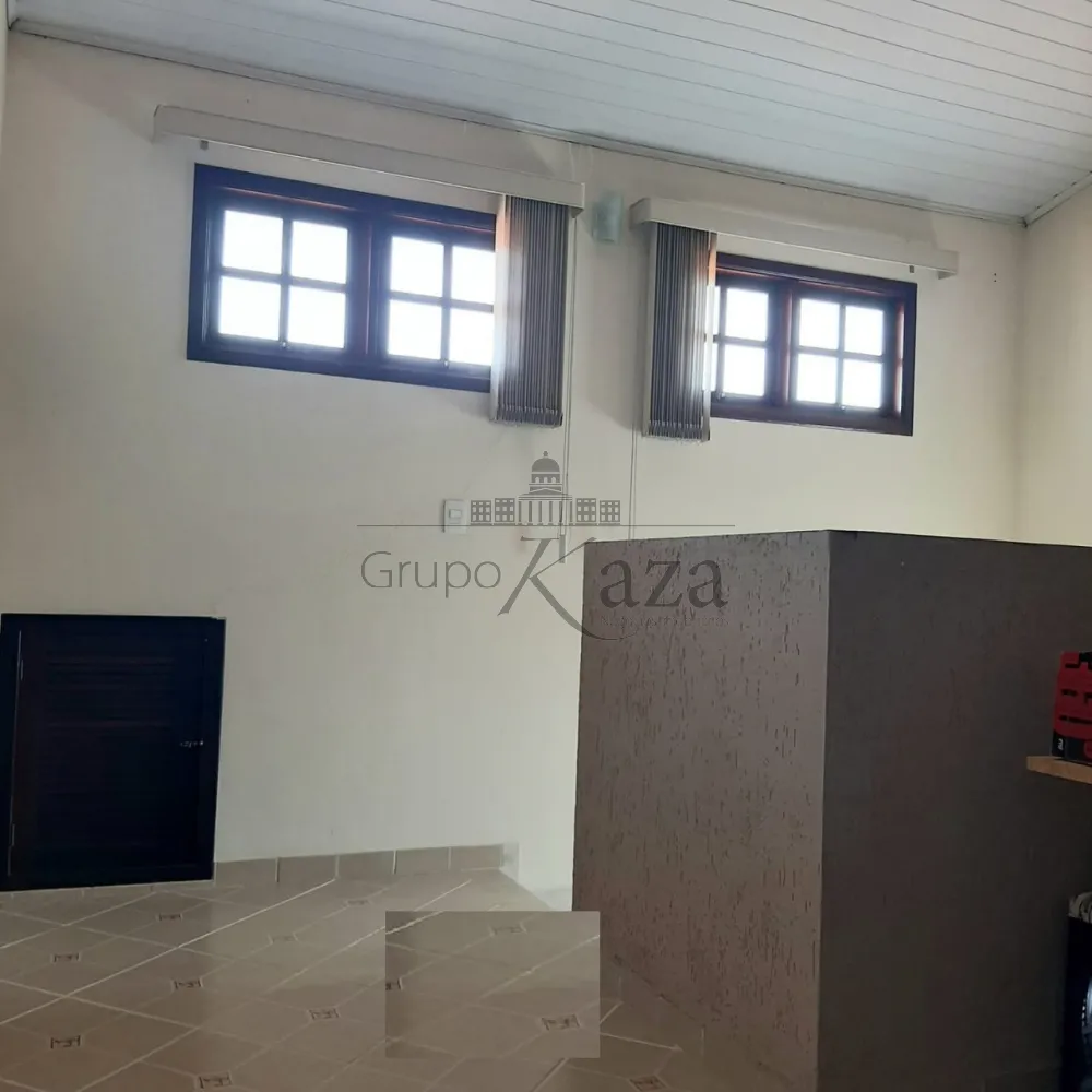 Foto 10 de Casa Sobrado em Jardim Santo Onofre, São José dos Campos - imagem 10