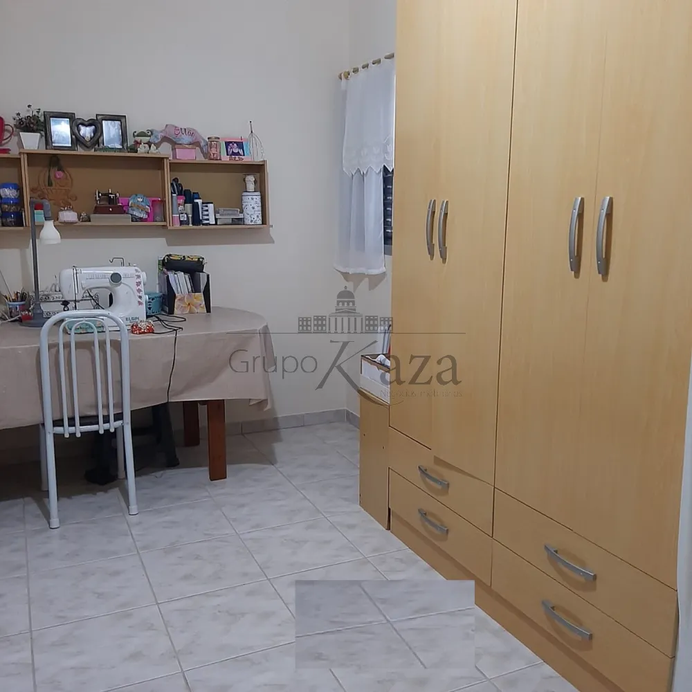 Foto 9 de Casa Sobrado em Jardim Santo Onofre, São José dos Campos - imagem 9